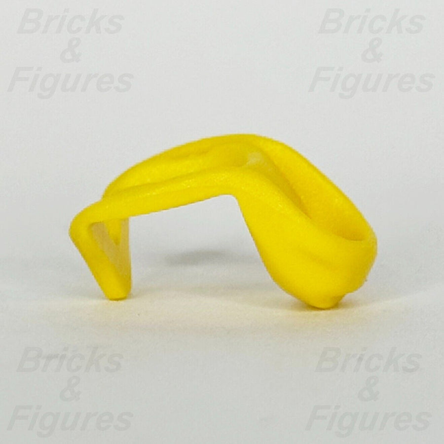 LEGO Yellow Hood Folded Down Minifigure Part Body Wear Neck 15428 76416 x 1 - Bricks & Figures