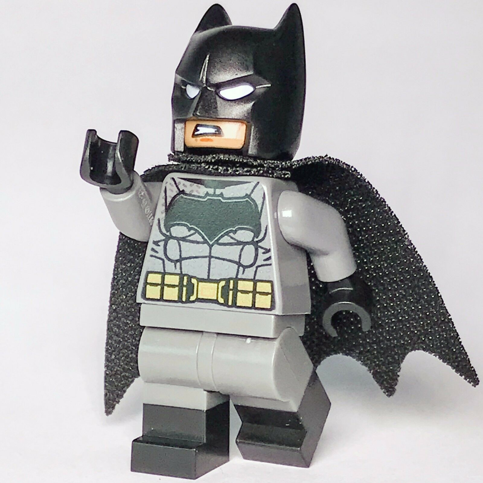 DC Super Heroes LEGO Batman Dawn of Justice Minifigure from sets 76046 76045 - Bricks & Figures